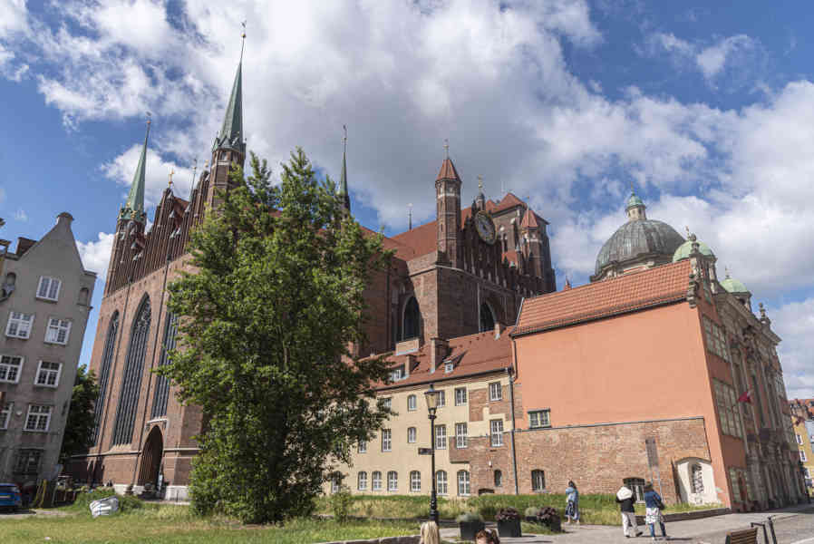 Polonia - Gdansk 034 - basílica de Santa Maria.jpg